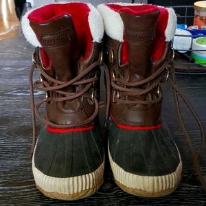 Tommy Hilfiger winter boots